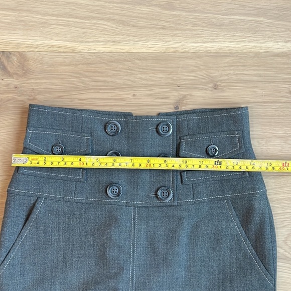 Andy The Anh structured high waisted midi skirt - Picture 9 of 10